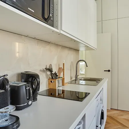 Arc De Triomphe By Prestige *