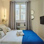 Arc De Triomphe By Prestige