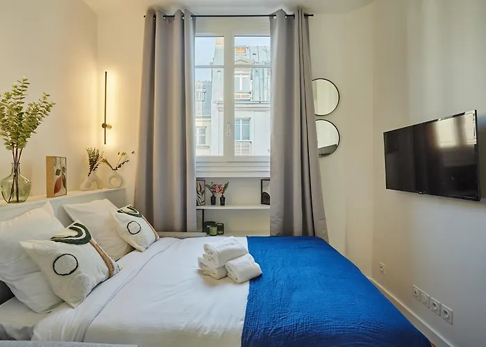 Arc De Triomphe By Prestige