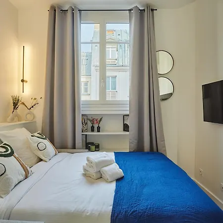 Arc De Triomphe By Prestige